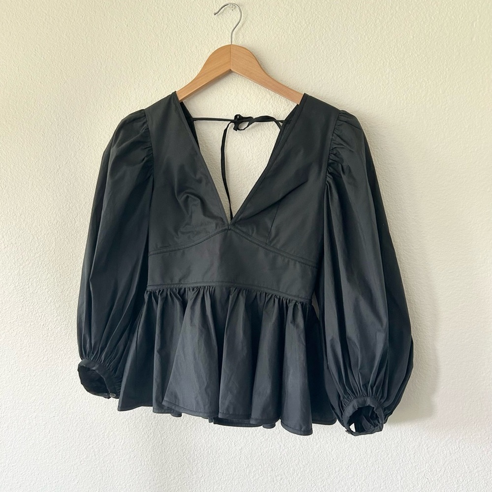 STAUD Luna Poplin V-Neck Open Back Puff Sleeve Top in Black - Picture 6 of 9